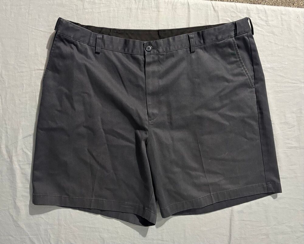 LL Bean Mens Size 42 Black Comfort Waist Pleated Chino Shorts 100% Cotton
